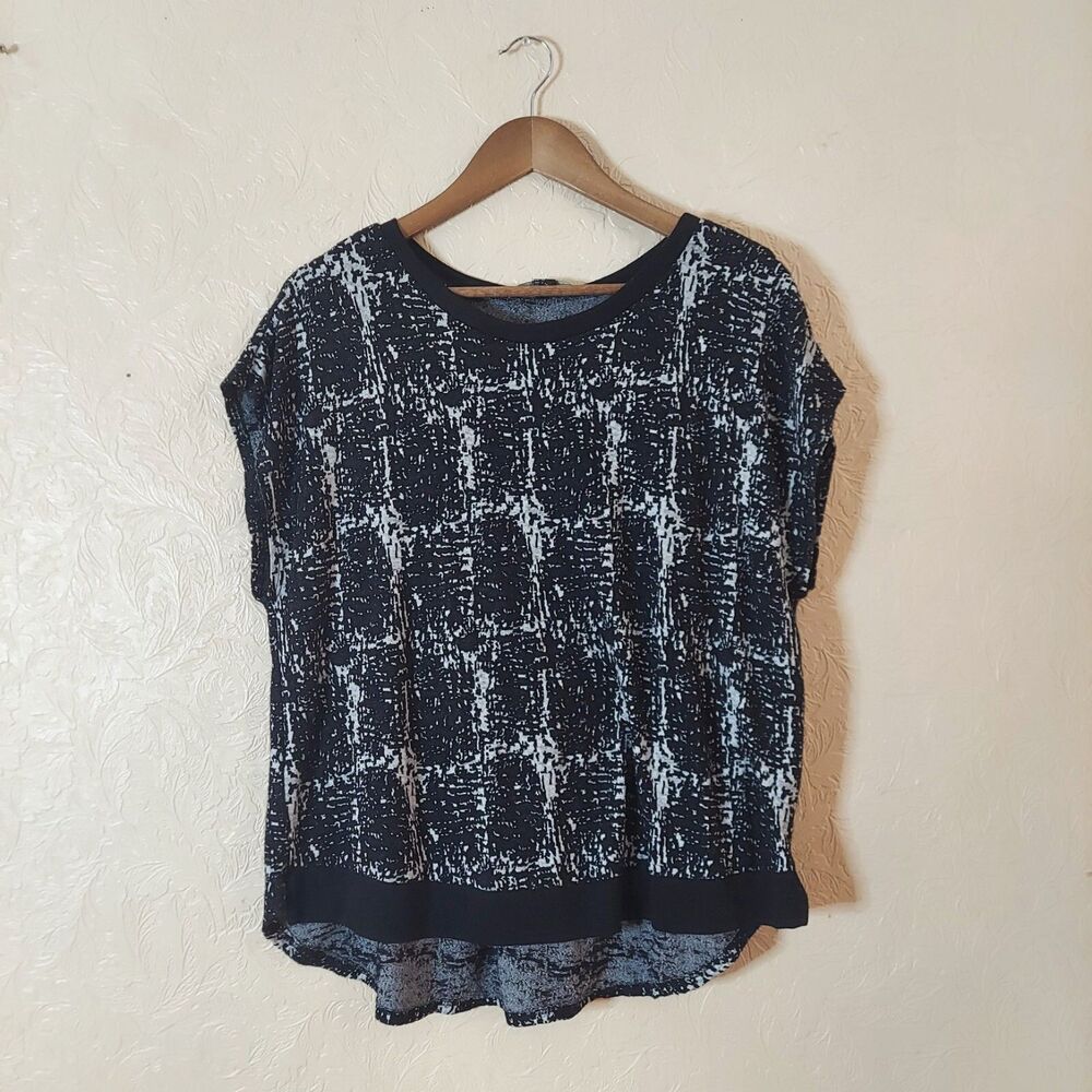 Forever 21 black white printed knit top short cap sleeve Sz XL